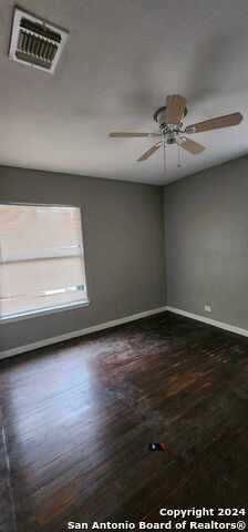 1031 Thorain Property Photo 6