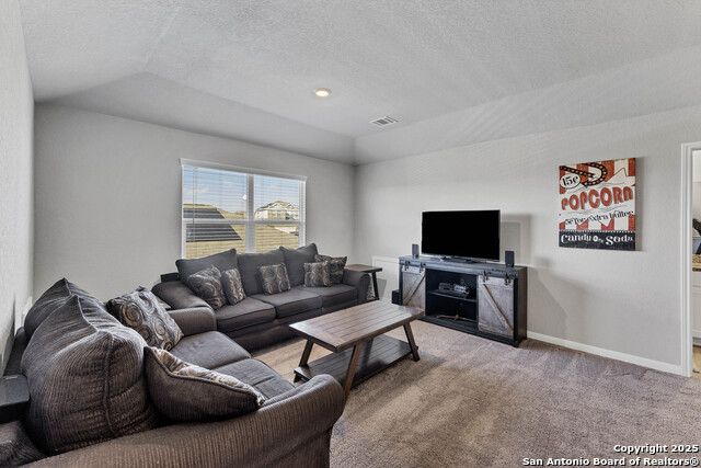 2433 Moselle Ln Property Photo 20