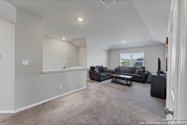 2433 Moselle Ln Property Photo 22