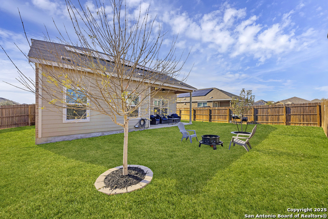 2433 Moselle Ln Property Photo 36