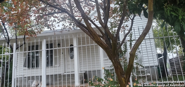622 Baylor Property Photo 2