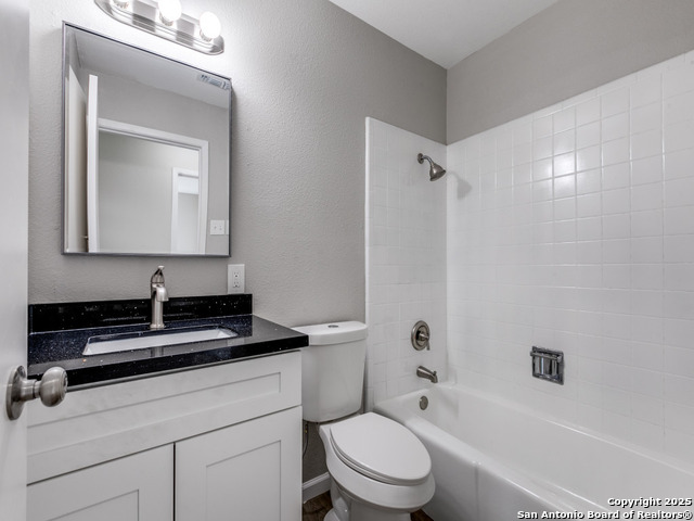 5546 Aspen Valley St Property Photo 16