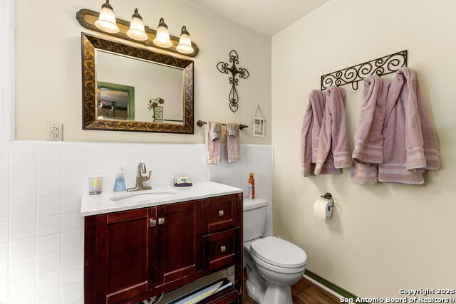 1385 Edwards Blvd Property Photo 21