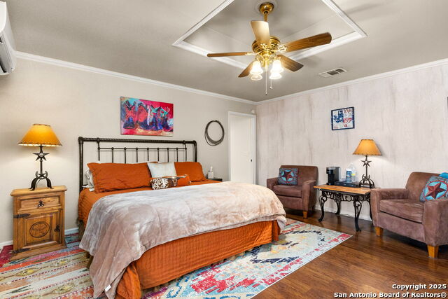1385 Edwards Blvd Property Photo 32
