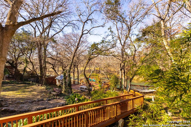 1385 Edwards Blvd Property Photo 49