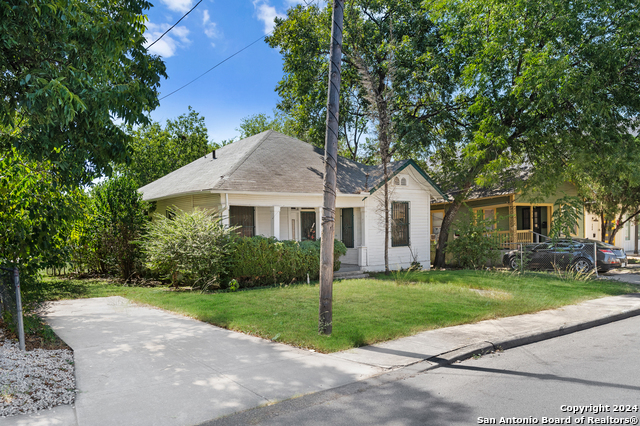 512 Nevada St Property Photo 2