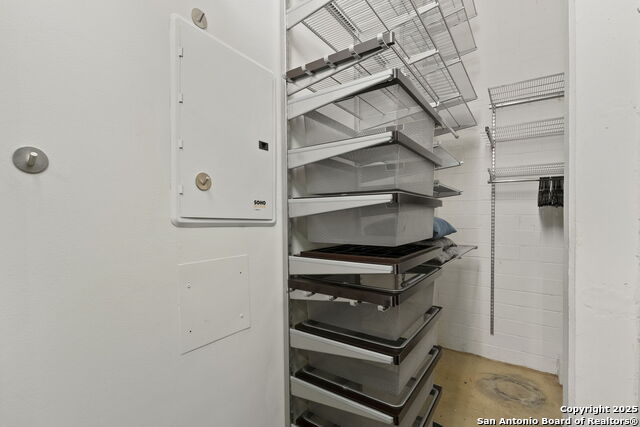 831 S Flores St Property Photo 21
