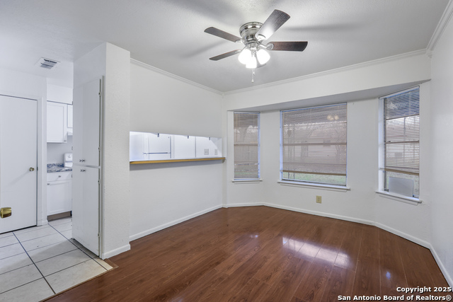 5811 Thornwood Property Photo 16
