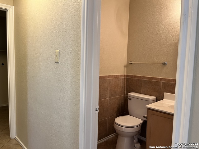 7807 Ruby Meadows Property Photo 10