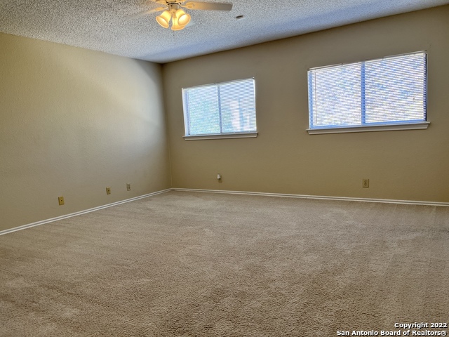 7807 Ruby Meadows Property Photo 12