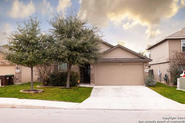 8935 Mustang Pass Property Photo 1