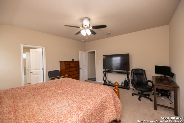 8935 Mustang Pass Property Photo 17