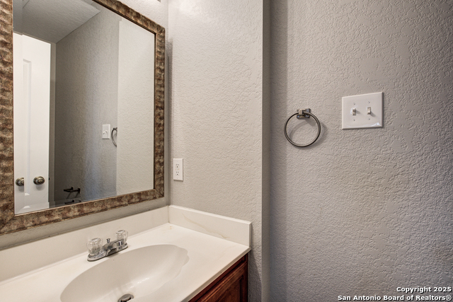 4931 Bending Trl Property Photo 27
