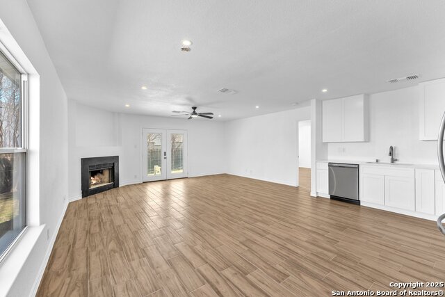9506 Diamond Cliff Property Photo 11