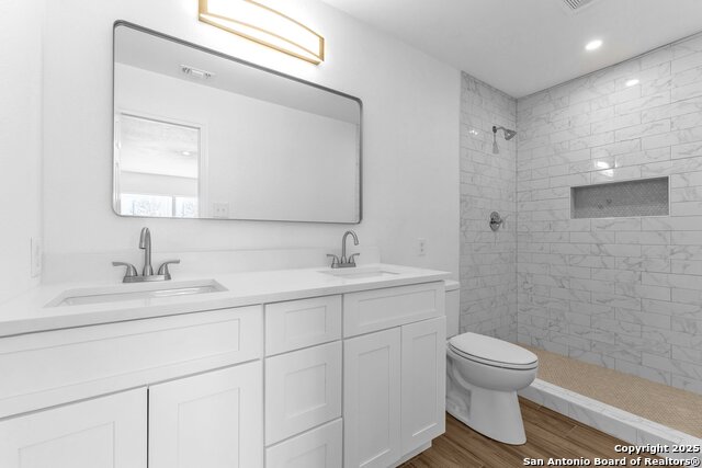 9506 Diamond Cliff Property Photo 25