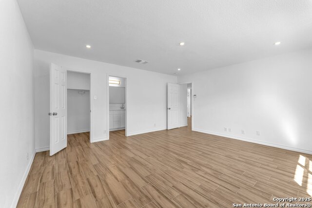 9506 Diamond Cliff Property Photo 26