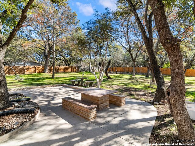 306 Zornia Dr Property Photo 25