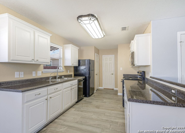 11455 Country Cyn Property Photo 6