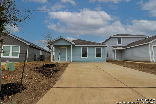 13431 Laffoon Way Property Photo 1