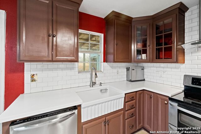 240 County Road 775 Property Photo 9