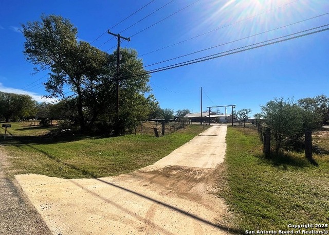 11612 Loop 107 Property Photo 1