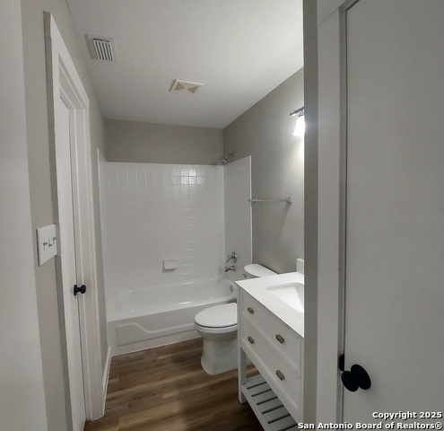 8551 Pioneer Gold Property Photo 12