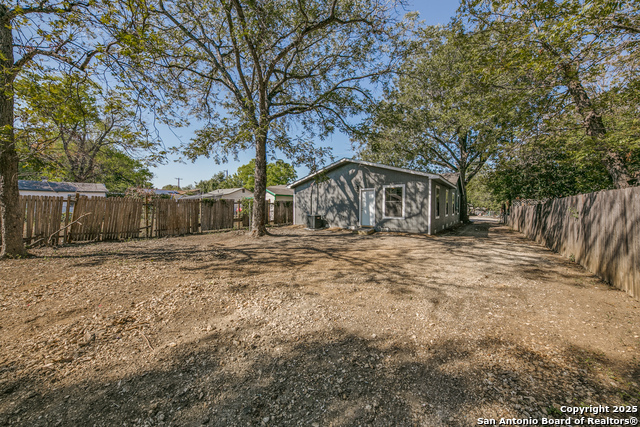 142 Sargent St. Property Photo 15