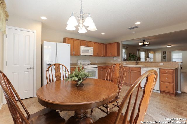 12730 Cedar Fly Property Photo 9