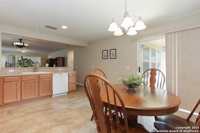 12730 Cedar Fly Property Photo 10