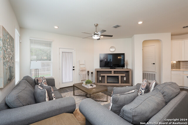 7911 San Mirienda Property Photo 4