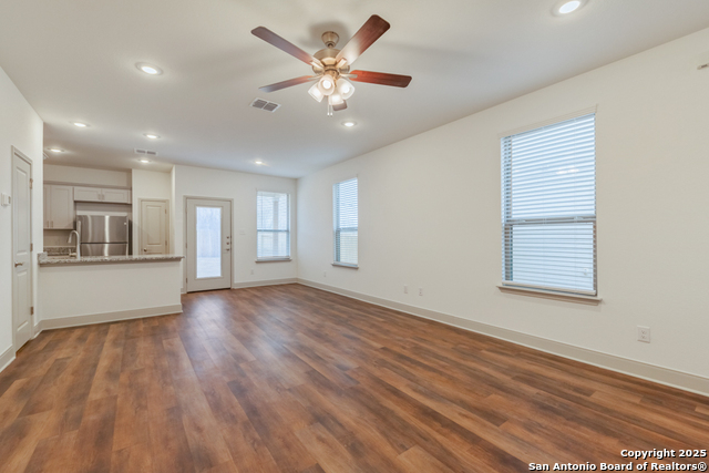 7612 Briarwood Pass Property Photo 4
