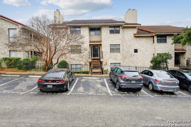 7738 Chambers Rd Property Photo 2