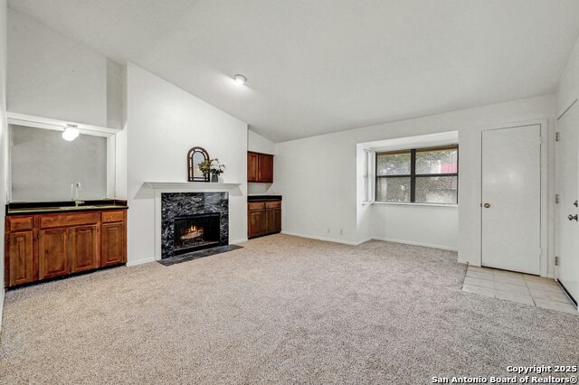 7738 Chambers Rd Property Photo 3