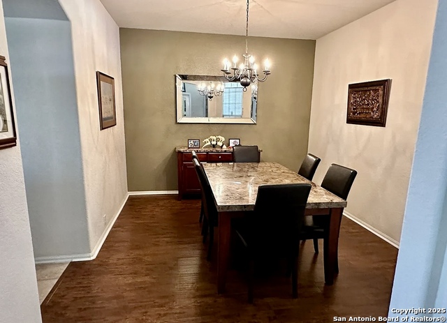 8203 Setting Moon Property Photo 6