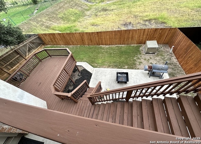 8203 Setting Moon Property Photo 23