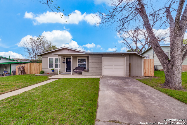 322 Howerton Dr Property Photo