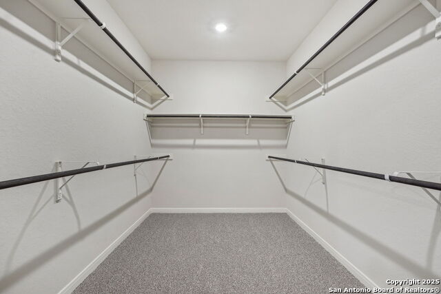 9914 Chestnut Walk Property Photo 32