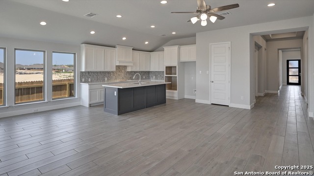 2929 Vistablue Lane Property Photo 7
