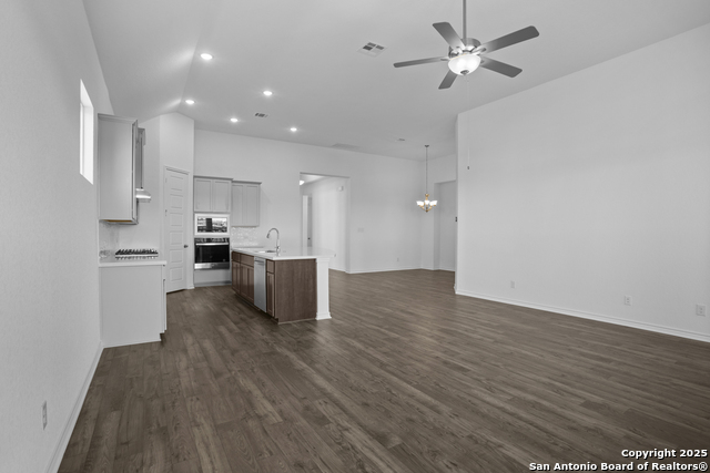 312 Hulda Trail Property Photo 12