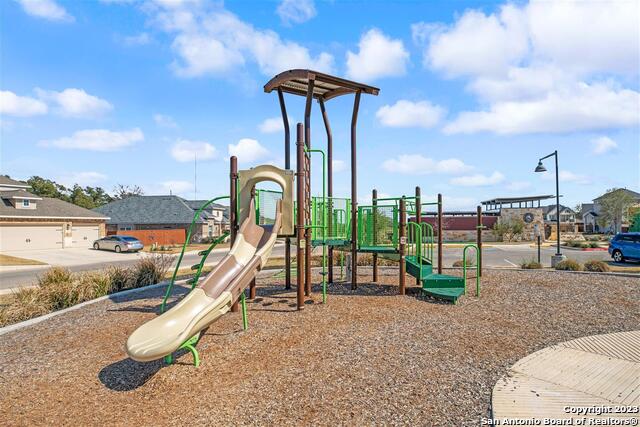 12502 Carrick Drive Property Photo 15