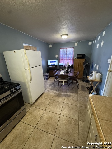 9202 Agan Property Photo 5