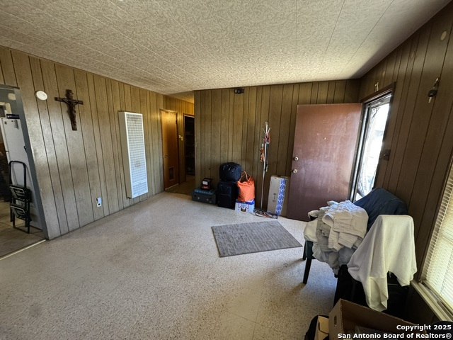 9202 Agan Property Photo 9