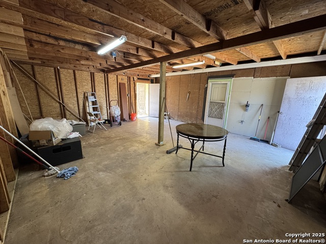 9202 Agan Property Photo 25