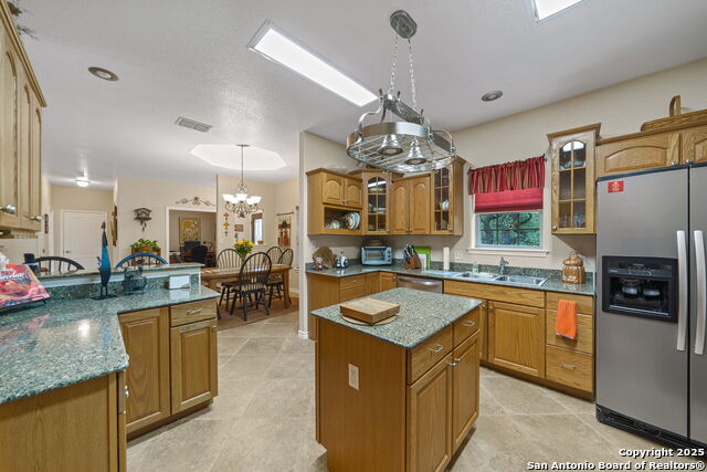 110 Foot Hill Dr Property Photo 3
