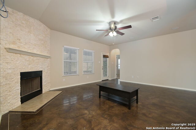 12823 Point Gap Property Photo 6