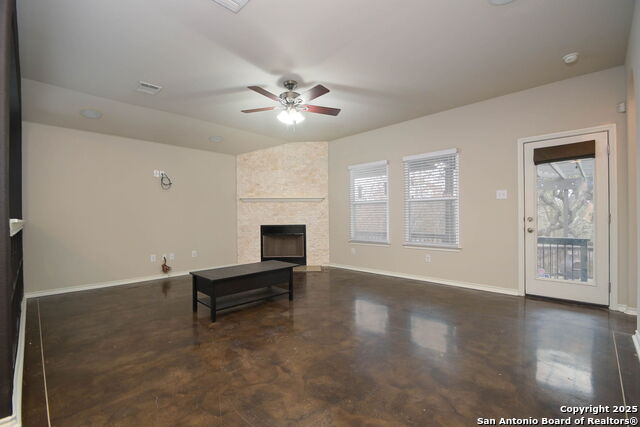 12823 Point Gap Property Photo 7