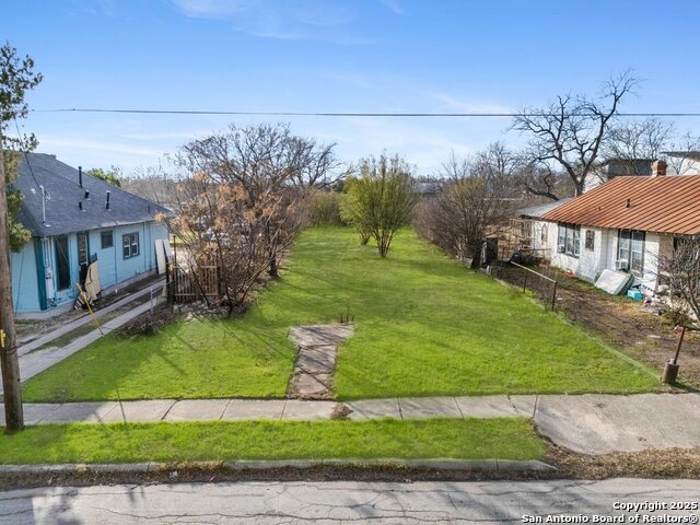 1019 S. Pine Property Photo 2