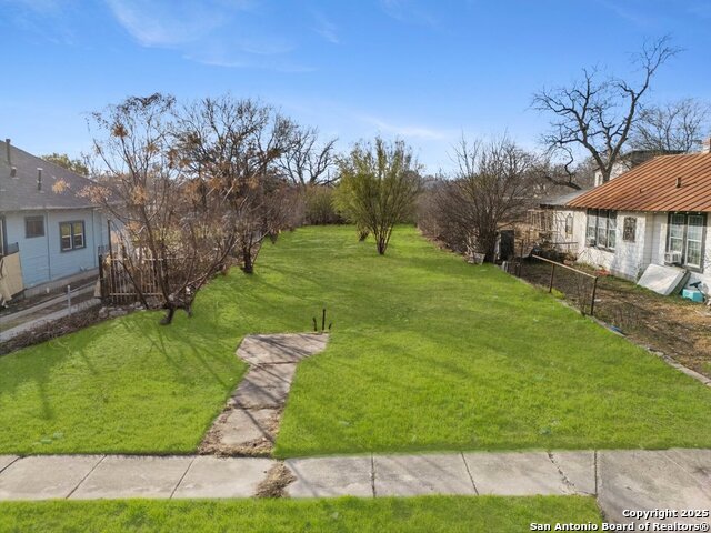1019 S. Pine Property Photo 5
