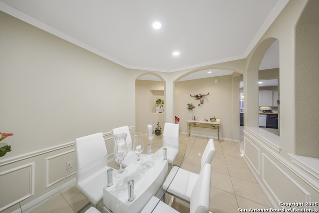 2039 Belvedere Court Property Photo 4