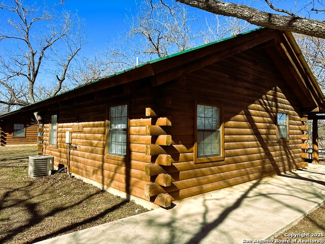 98 Red Wright Rd. Property Photo 2